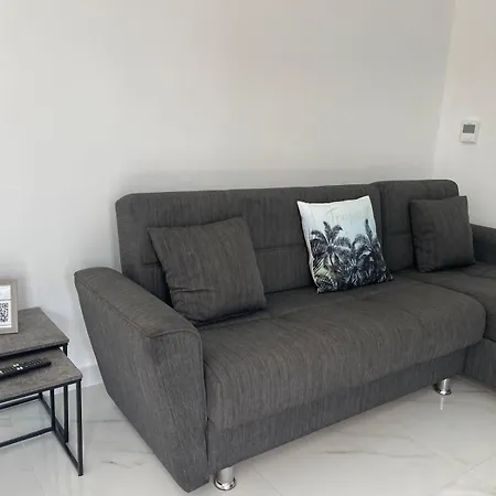 Seaview Peramos 2 * Néa Péramos