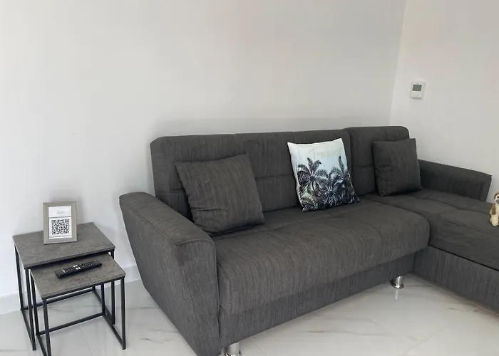 Seaview Peramos 2 * Néa Péramos